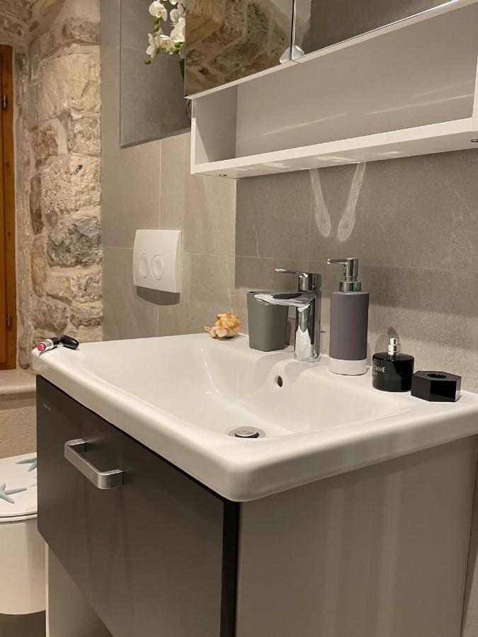 Dubrovnik Throne Suite Iii. מראה חיצוני תמונה